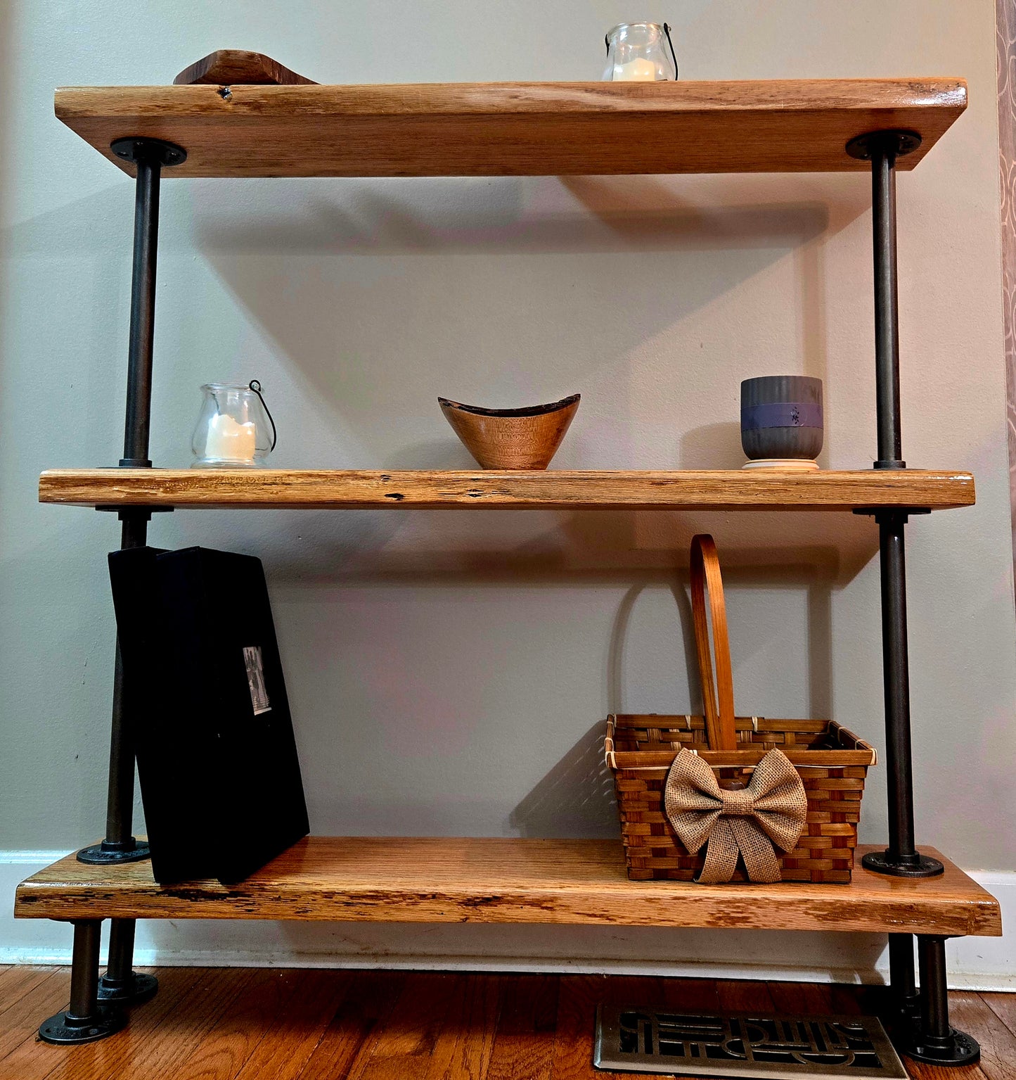 Beautifully crafted modern 37" x 38"red oak shelf