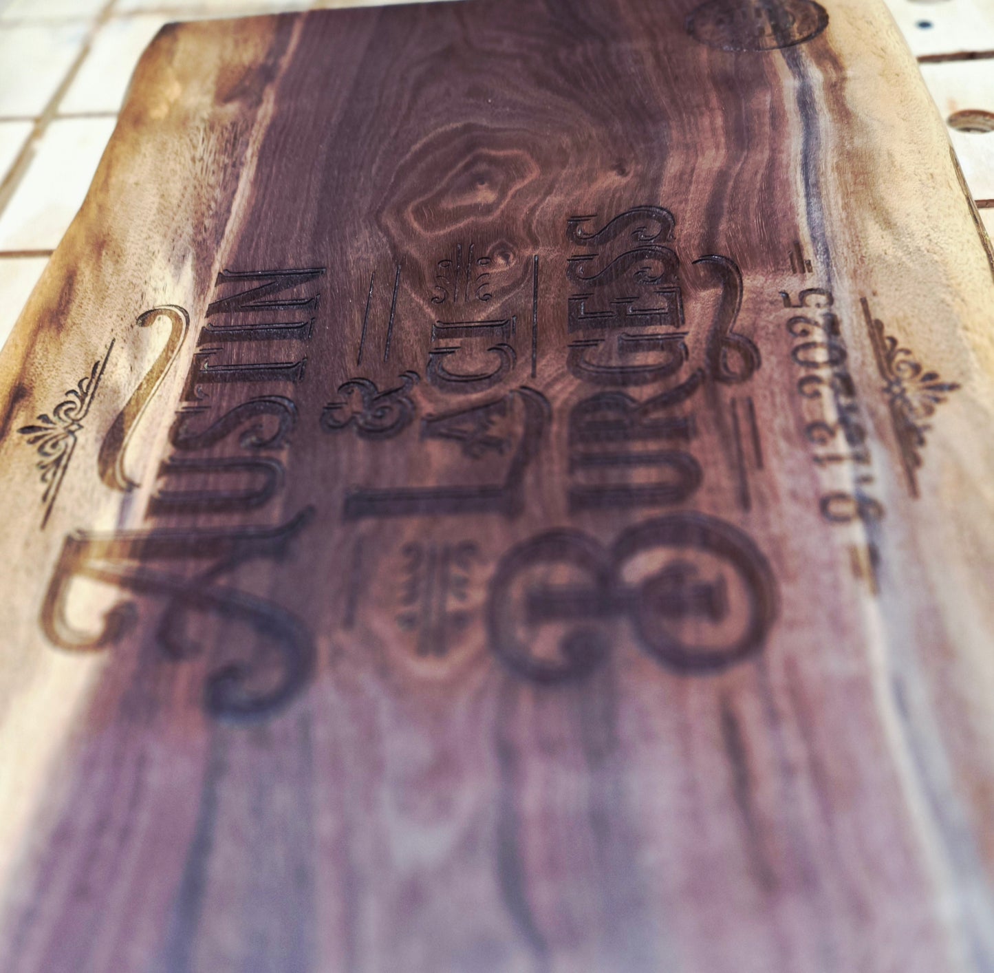 Personalized customized cutting & serving boards
