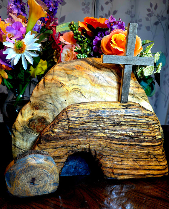 The tomb is empty, he has risen!